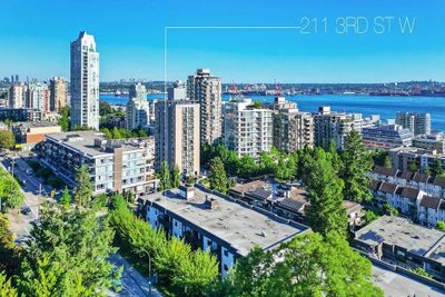 102 - 211 W 3rd St, Condo with 2 bedrooms, 1 bathrooms and 1 parking in North Vancouver BC | Image 1