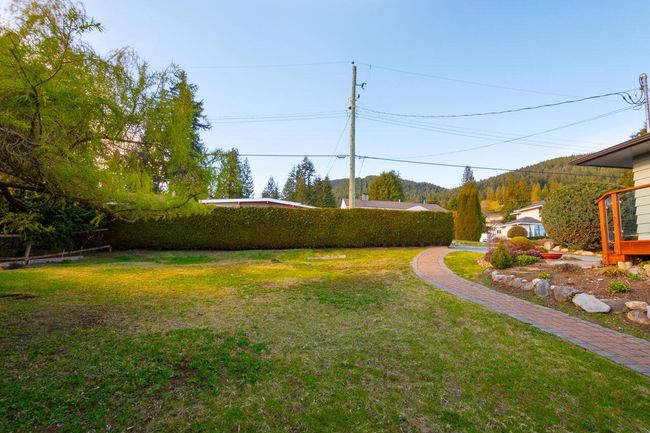 455 Hermosa Avenue, House other with 4 bedrooms, 3 bathrooms and 3 parking in North Vancouver BC | Image 36