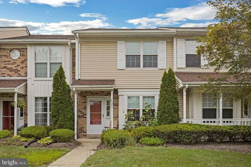 323 Leedom Way, Newtown, PA, 18940-2326 | Card Image