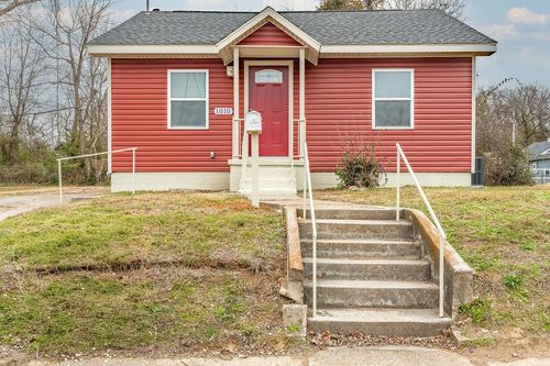 1010 Howell St, Hopkinsville, KY, 42240-3222 | Card Image