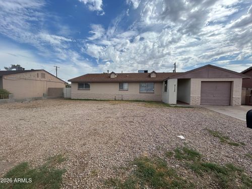 4753 N 70th Ave, Phoenix, AZ, 85033-1528 | Card Image