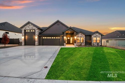 9793 W Peregrine Dr, Nampa, ID, 83651 | Card Image