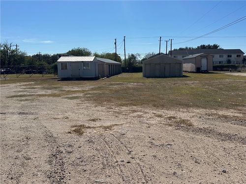 1204 S Hwy 281 Bus, Falfurrias, TX, 78355 | Card Image