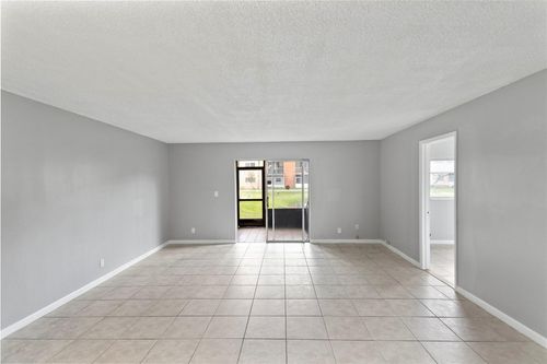 161-4101 Nw 26th St, Lauderhill, FL, 33313-2786 | Card Image