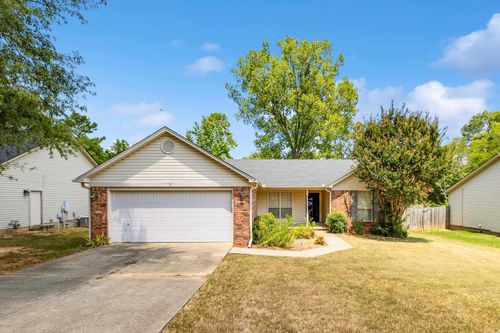81 Meadow Ridge Loop, Maumelle, AR, 72113-6879 | Card Image