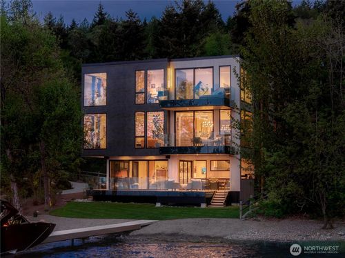 3101 E Lake Sammamish Pkwy Ne, Sammamish, WA, 98074-4518 | Card Image