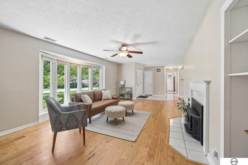 940 S Cotner Blvd, Lincoln, NE, 68510-4926 | Card Image