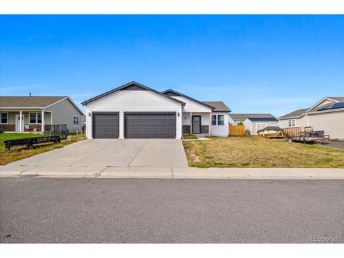 281 S 3rd Ave, Deer Trail, CO, 80105-8133 | Card Image