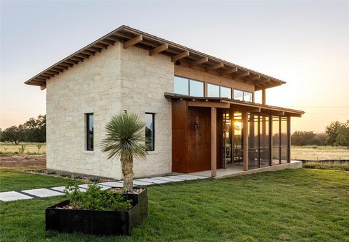 8-9361 W Us Highway 290, Hye, TX, 78635 | Card Image