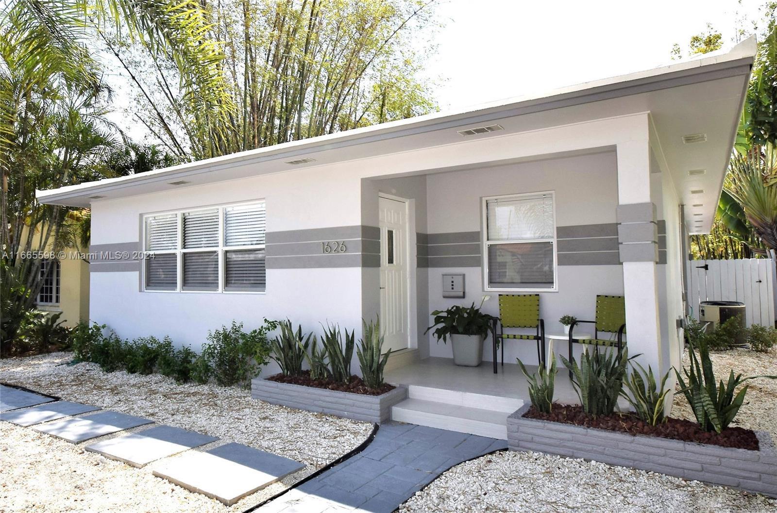 Jefferson St, Hollywood, FL 33020