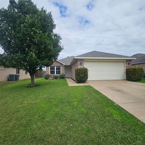 704 Linden Ave, Wylie, TX, 75098-6930 | Card Image