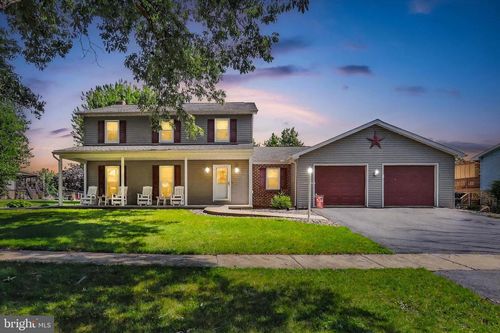 610 Westover Rd, SHIPPENSBURG, PA, 17257-1016 | Card Image