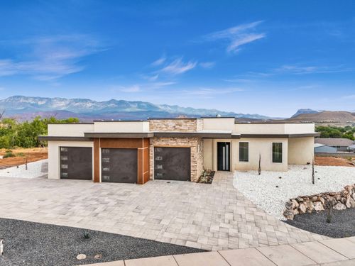734 S 1220 W, Hurricane, UT, 84737-2808 | Card Image