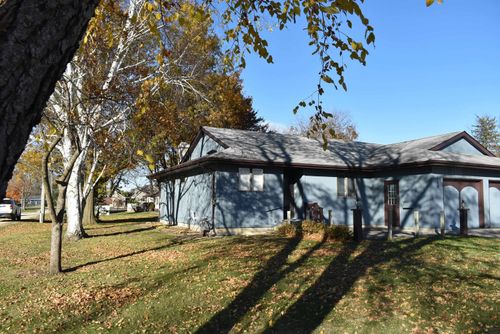 705 W 4th St, Saint Ansgar, IA, 50472-1322 | Card Image