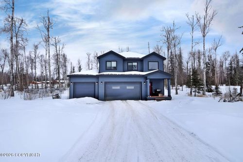 8759 W Bunting St, Wasilla, AK, 99623-1600 | Card Image