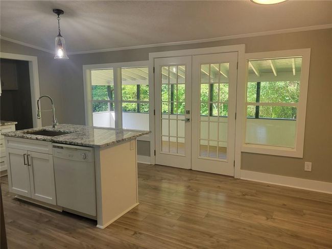 1 Dripping Rock Trl Se, House other with 3 bedrooms, 2 bathrooms and 4 parking in Acworth GA | Image 4