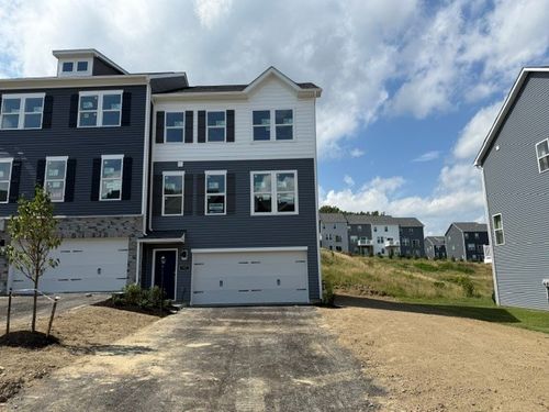 757 Olivia St, Pittsburgh, PA, 15205-9513 | Card Image