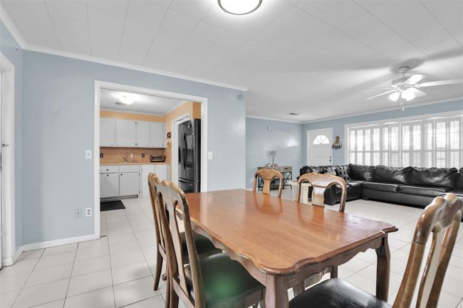 324 Davis Rd, House other with 5 bedrooms, 2 bathrooms and null parking in Palm Springs FL | Image 17