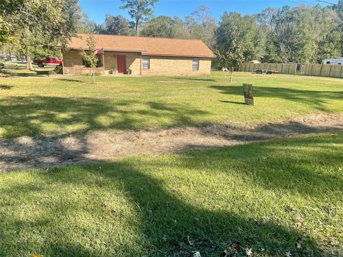 4902 Magnolia Ln, Old River Winfree, TX, 77535-1684 | Card Image