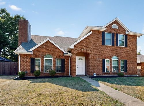 1411 Jesse Ramsey Blvd, Cedar Hill, TX, 75104-5033 | Card Image
