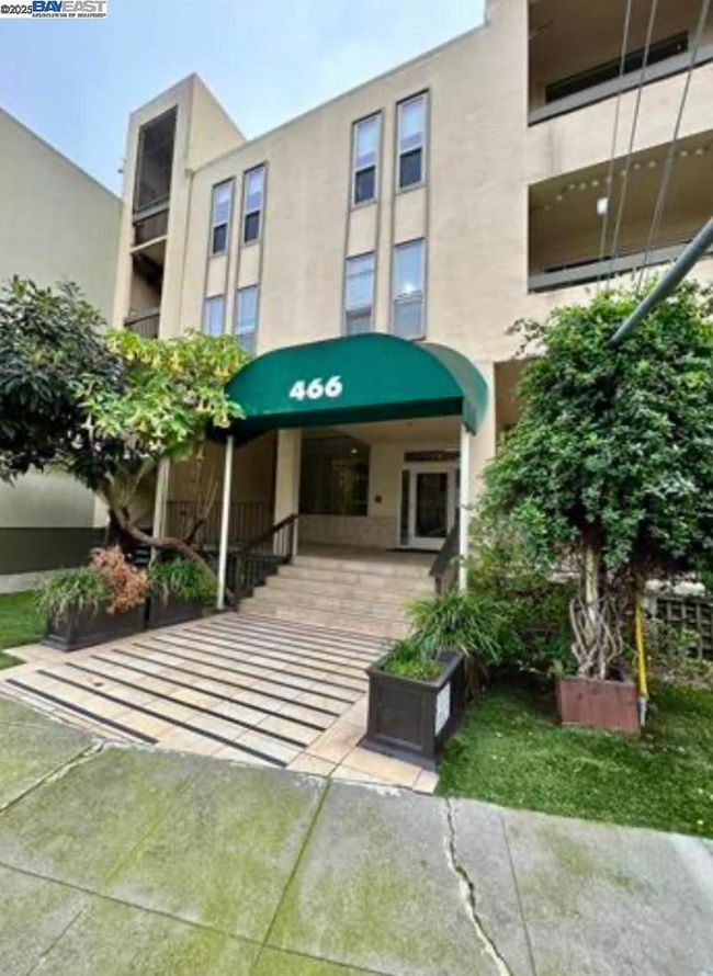 APT-321 - 466 Crescent St, Condo with 1 bedrooms, 1 bathrooms and 1 parking in Oakland CA | Image 14