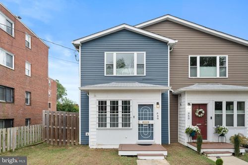 948 Division Ave Ne, WASHINGTON, DC, 20019-5570 | Card Image