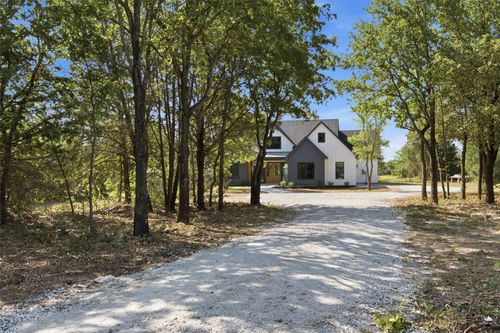 439 Pleasant Grove Rd, Waco, TX, 76705-5948 | Card Image