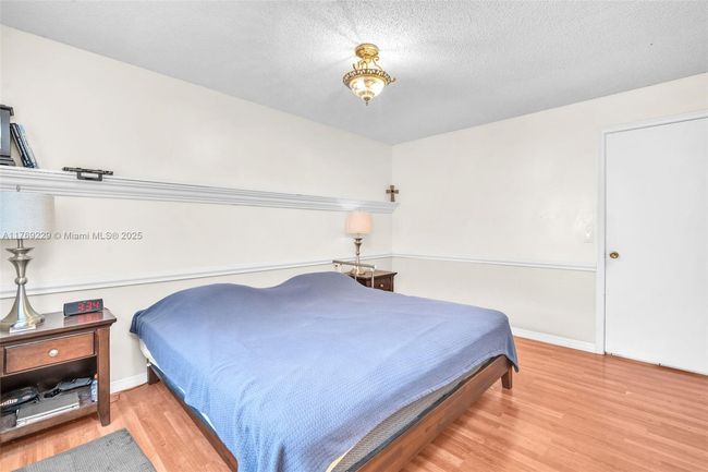 700 Nw 88 Th Ter, House other with 3 bedrooms, 2 bathrooms and null parking in Pembroke Pines FL | Image 21