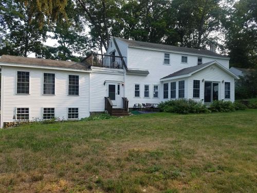 250 Joppa Hill Rd, Bedford, NH, 03110-4207 | Card Image