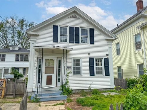 233 Grove St, Woonsocket, RI, 02895-4523 | Card Image