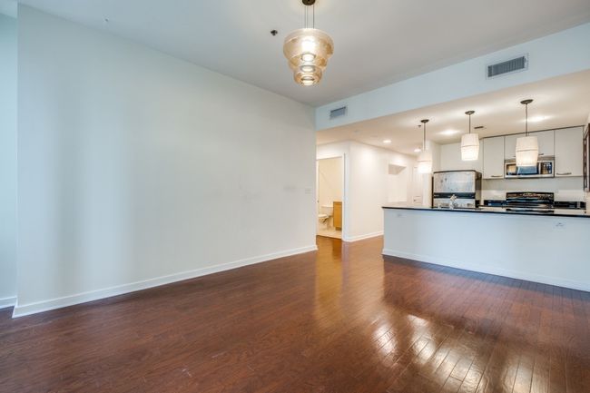APT-1208 - 1200 Main St, Condo with 1 bedrooms, 1 bathrooms and null parking in Dallas TX | Image 7
