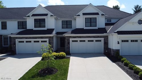 2854 Riviera Dr, Fairlawn, OH, 44333-3416 | Card Image