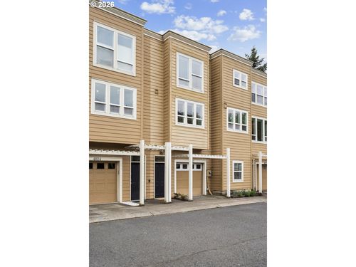 4830 Sw View Point Ter, Portland, OR, 97239 | Card Image