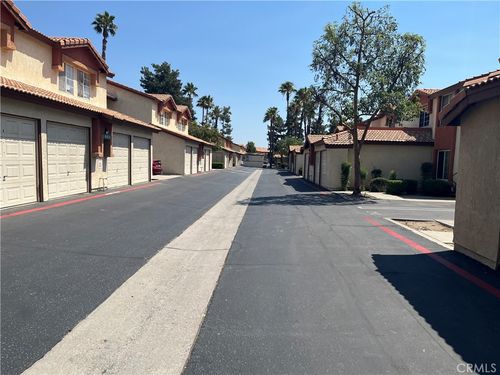 apt-1059-1365 Crafton Ave, Mentone, CA, 92359-1346 | Card Image