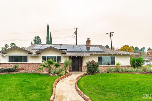 3136 Saratoga St, Bakersfield, CA, 93306-4338 | Card Image