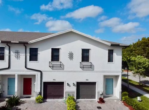 1100 Sw 6th Ct, Florida City, FL, 33034-4663 | Card Image