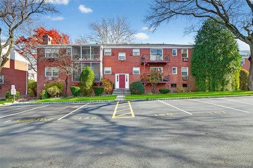 apt-7815-5 Oxford Ct, Suffern, NY, 10901-7929 | Card Image