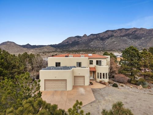 11711 Glendale Ave Ne, Albuquerque, NM, 87122-4137 | Card Image