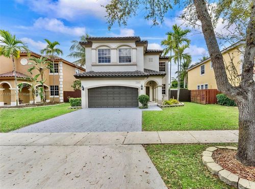 5220 Sw 139th Ter, Miramar, FL, 33027-5940 | Card Image