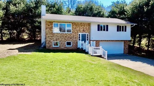 1336 Perry Ave, Morgantown, WV, 26505-2679 | Card Image