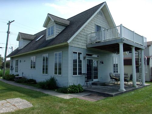 7258 Bedore Hwy, Harsens Island, MI, 48028-9740 | Card Image