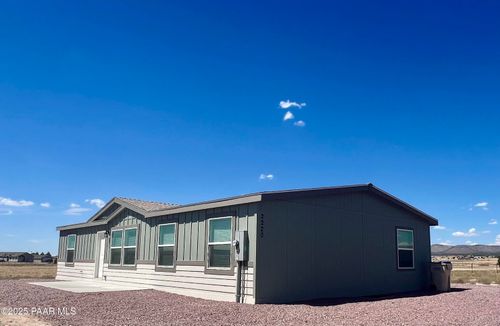 2220 W Monte Vis, Paulden, AZ, 86334 | Card Image