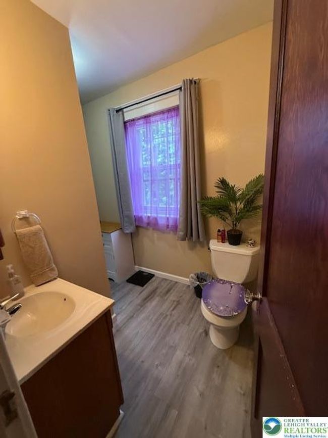 2413 Walbert Ave, House other with 3 bedrooms, 2 bathrooms and null parking in Allentown PA | Image 10