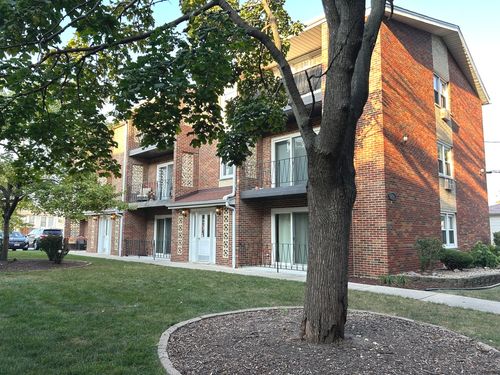 apt-3a-6416 W 64th Pl, Chicago, IL, 60638-5043 | Card Image
