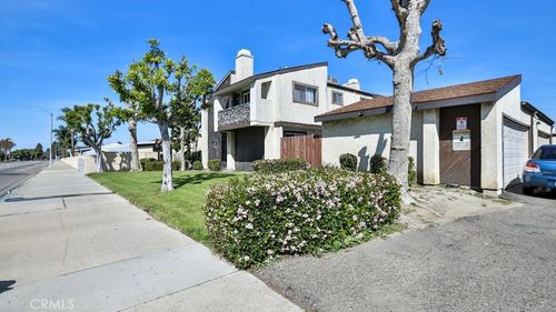 7393 Katella Ave, Stanton, CA, 90680 | Card Image