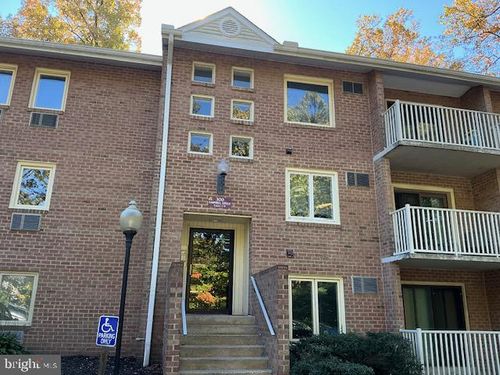 f-7-300 Campbell Cir, DOWNINGTOWN, PA, 19335-3238 | Card Image