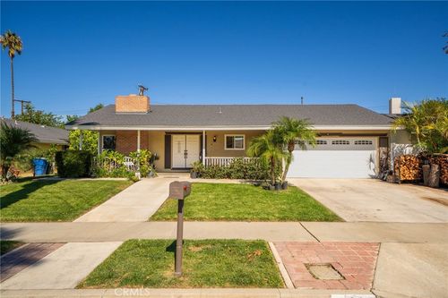 5035 Carlingford Ave, Riverside, CA, 92504-1737 | Card Image