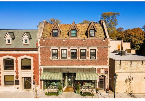 302-733 Elm St, Winnetka, IL, 60093-2539 | Card Image