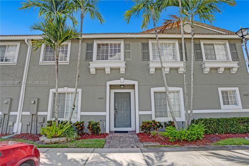 0-5967 Glasgow Way, Tamarac, FL, 33321-4185 | Card Image