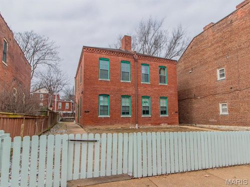 2411 Menard St, Saint Louis, MO, 63104-4329 | Card Image